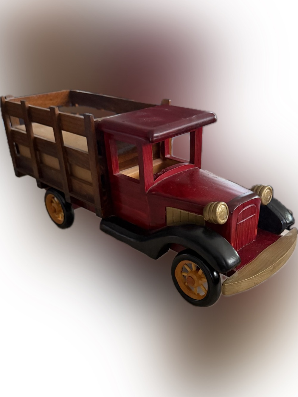 Chestnut Creek Gift Products Wooden Stake Farm Truck 14 1/2” Long For Display